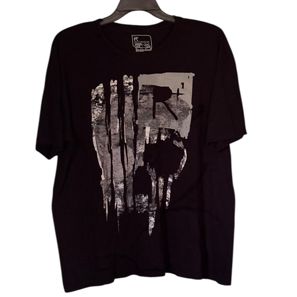 Rocawear + Men’s Skull Graphic Tee Size XXL
